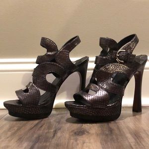 Leon Max genuine snakeskin heels